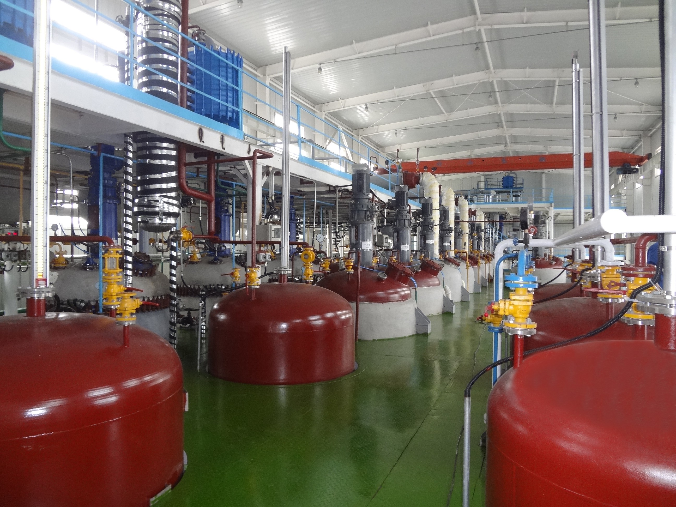 成套生產反應釜.jpg